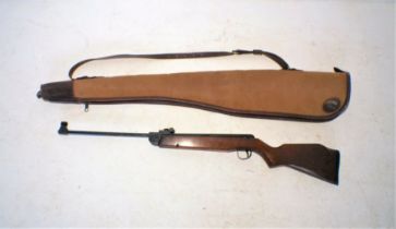 A Webley Vulcan .22 air rifle, serial no. 906544 along with a William James case.