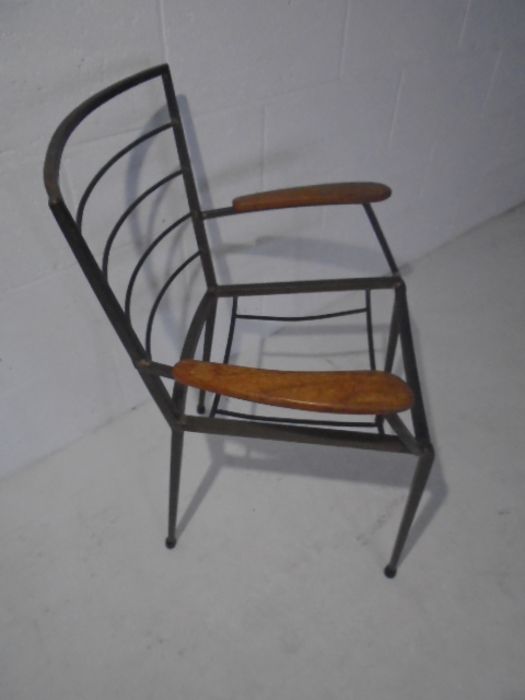 A mid-century metal framed office chair - Image 3 of 8