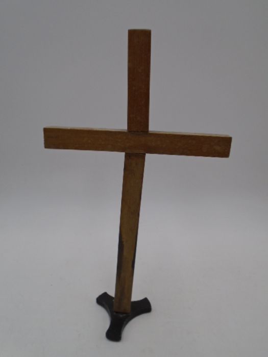 A vintage brass crucifix along with two crosses on stands, height of crucifix 33.5cm - Image 8 of 9