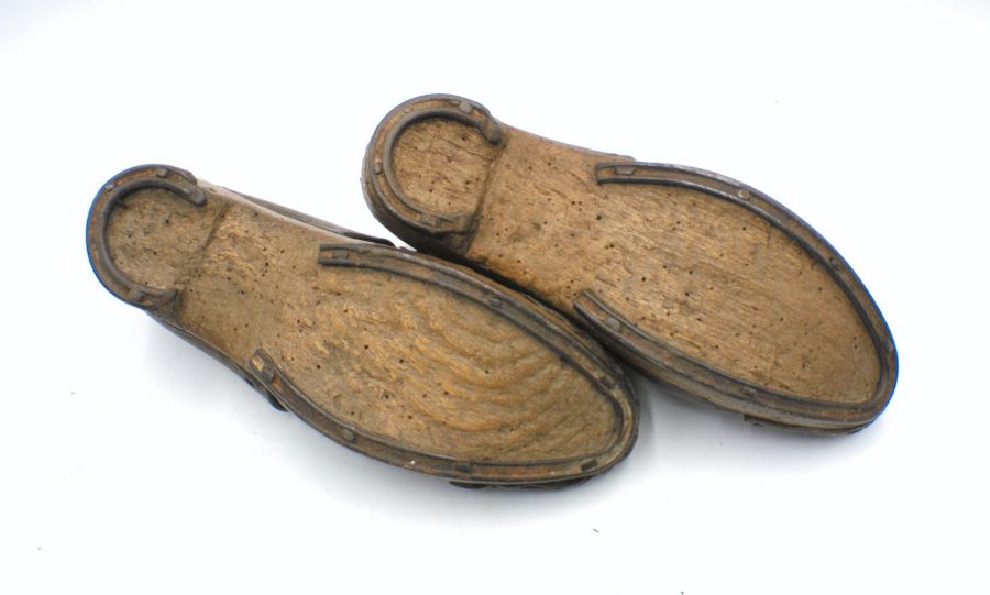 A pair of antique clogs. - Image 3 of 3