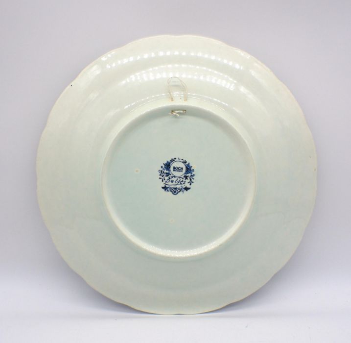 A blue and white ceramic Boch Delfts charger along with a meat platter. - Image 4 of 7