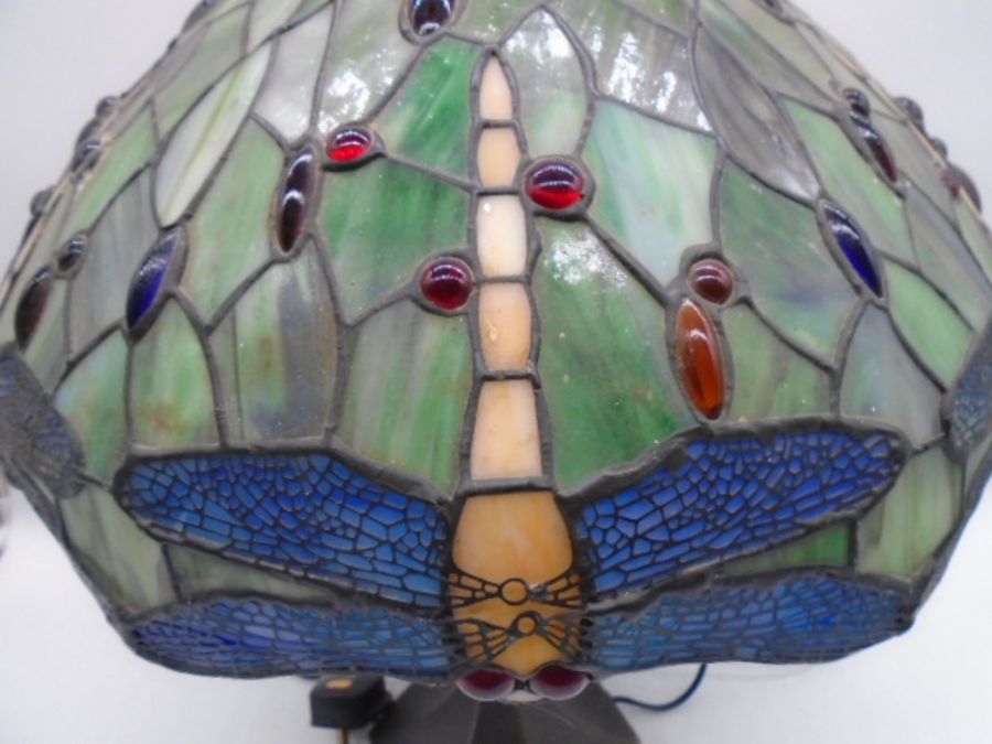 A Tiffany style "Dragonfly" table lamp - approx. height 52cm - Image 3 of 5