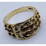 A 9ct gold buckle/keepers ring, weight 4.5g