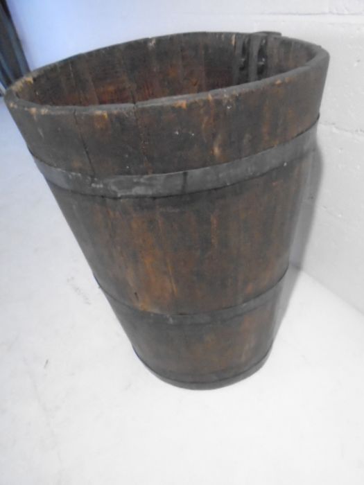 A vintage grape collector metal bound barrel - Image 3 of 7