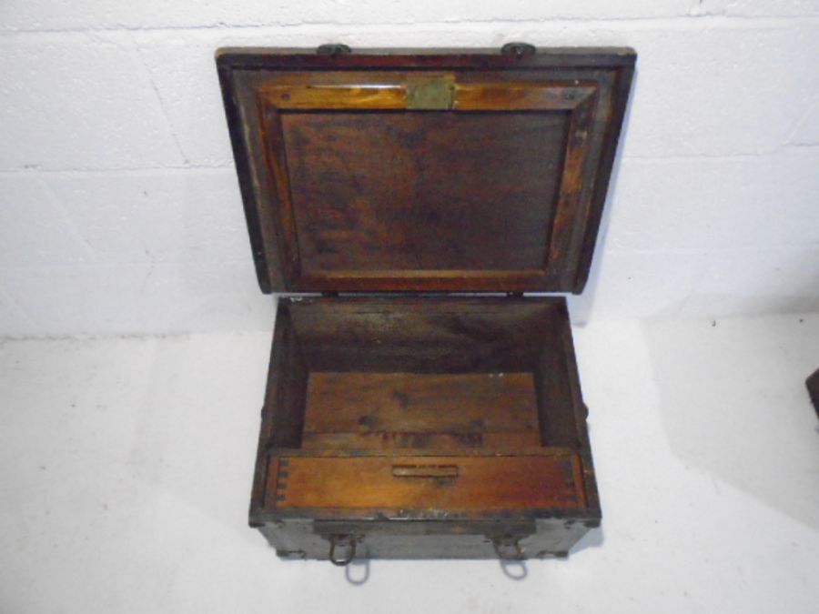 Two vintage small wooden storage trunks, one with enclosed drawer - Image 9 of 11
