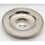 An Asprey & Garrard hallmarked silver Armada style dish, diameter 22.25cm, weight 480.1g (15.44 troy