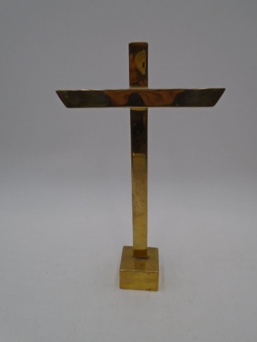 A vintage brass crucifix along with two crosses on stands, height of crucifix 33.5cm - Image 6 of 9