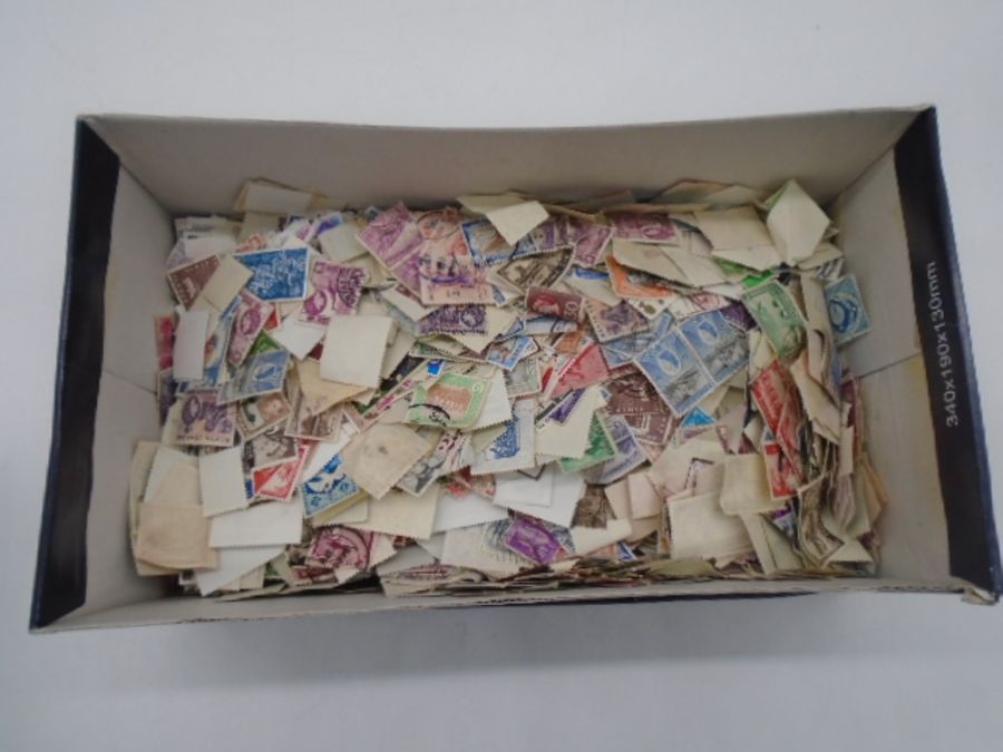 Two shoe boxes of loose stamps - Image 6 of 10