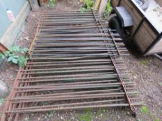 STACK OF OLD IRON RAILINGS, 5FT HEIGHT. 7@9FT LENGTH APPROX, 3@ 2-4FT LENGTH APPROX. NO VAT ON THE