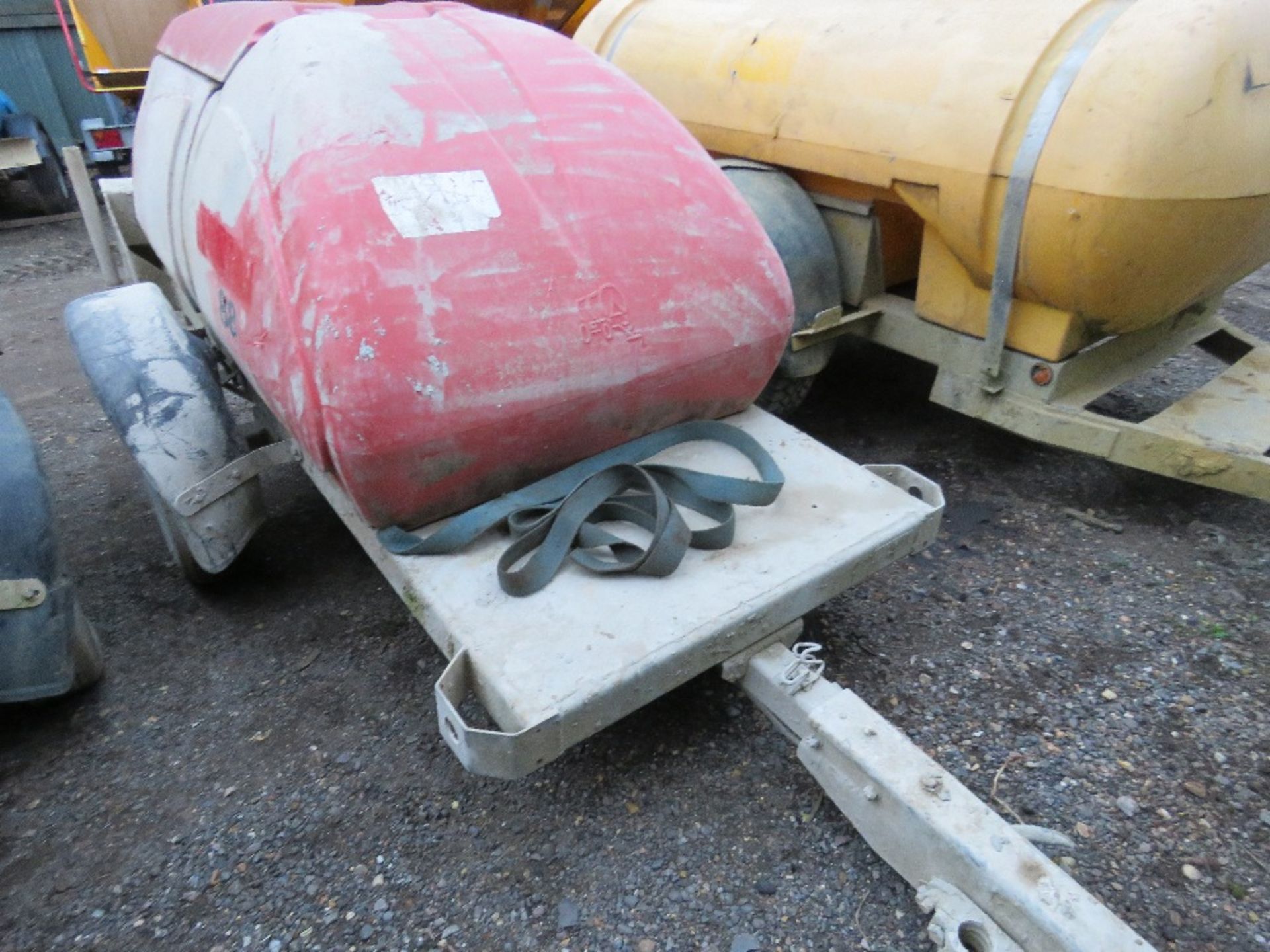 WESTERN SINGLE AXLED WATER BOWSER WITH LONG NECK TO HOUSE PRESSURE WASHER ETC.