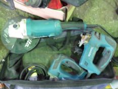 BAG CONTAINING 3 X POWER TOOLS: ANGLE GRINDER PLUS 2 X JIGSAWS. SOLD UNDER THE AUCTIONEERS MARGIN SC