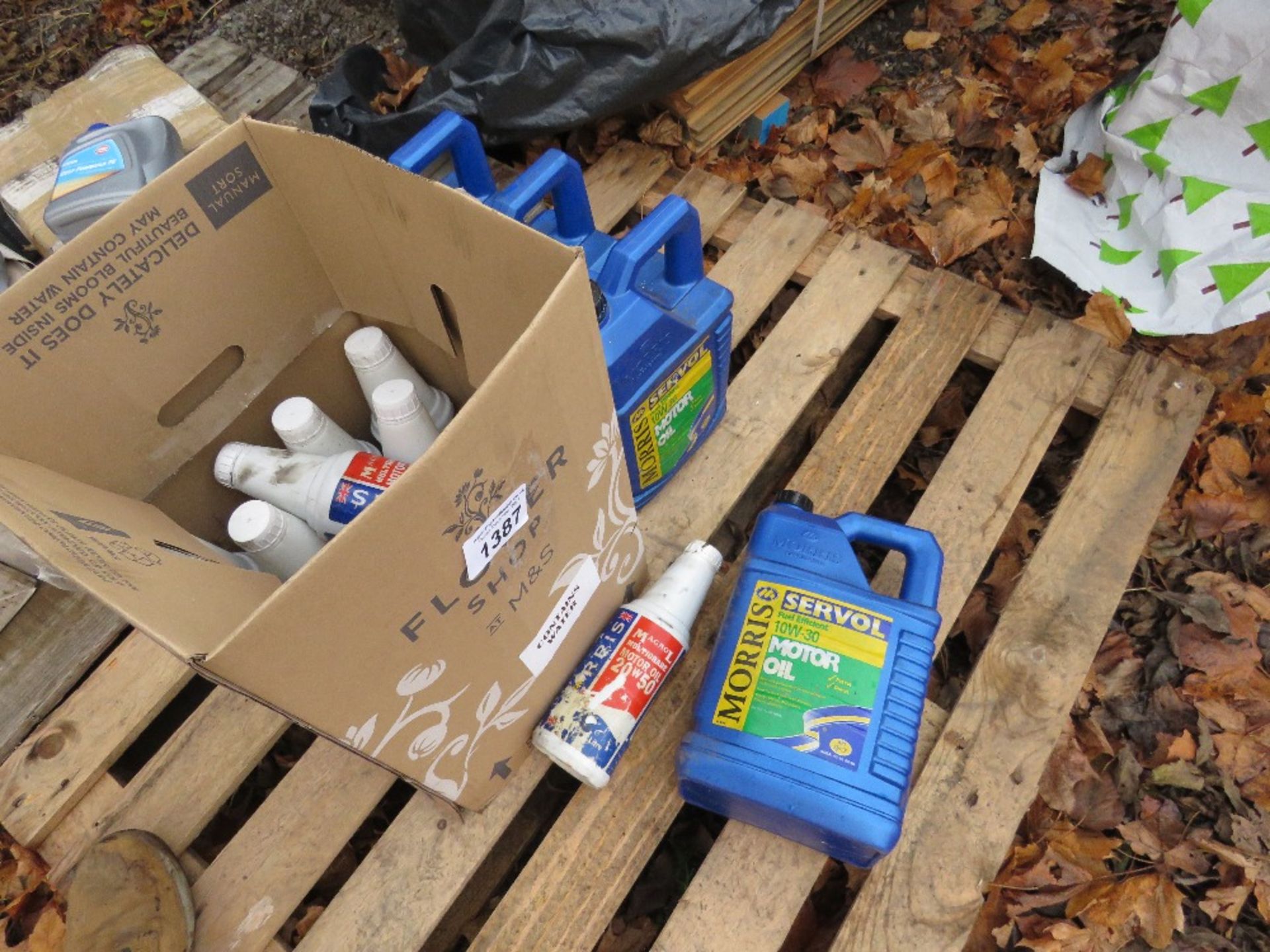 PALLET OF MIXED OILS.