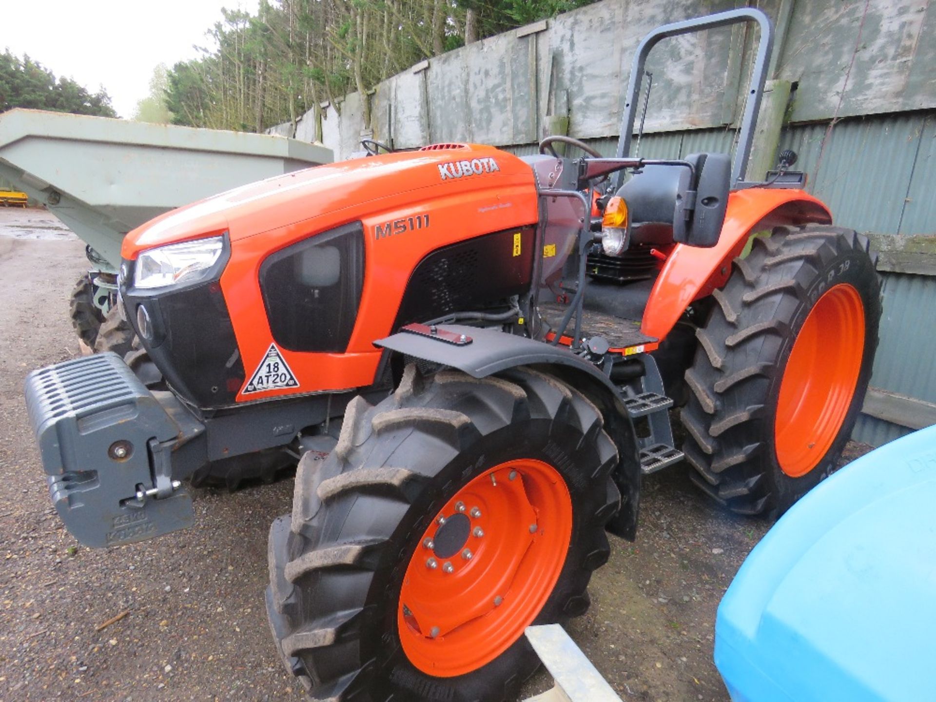 KUBOTA M5111 AGRICULTURAL 4WD TRACTOR, 113 HP, REG:SP20 ADZ, 170 REC HOURS. SN:KBTMGEDRJH8054229. RO - Image 3 of 9