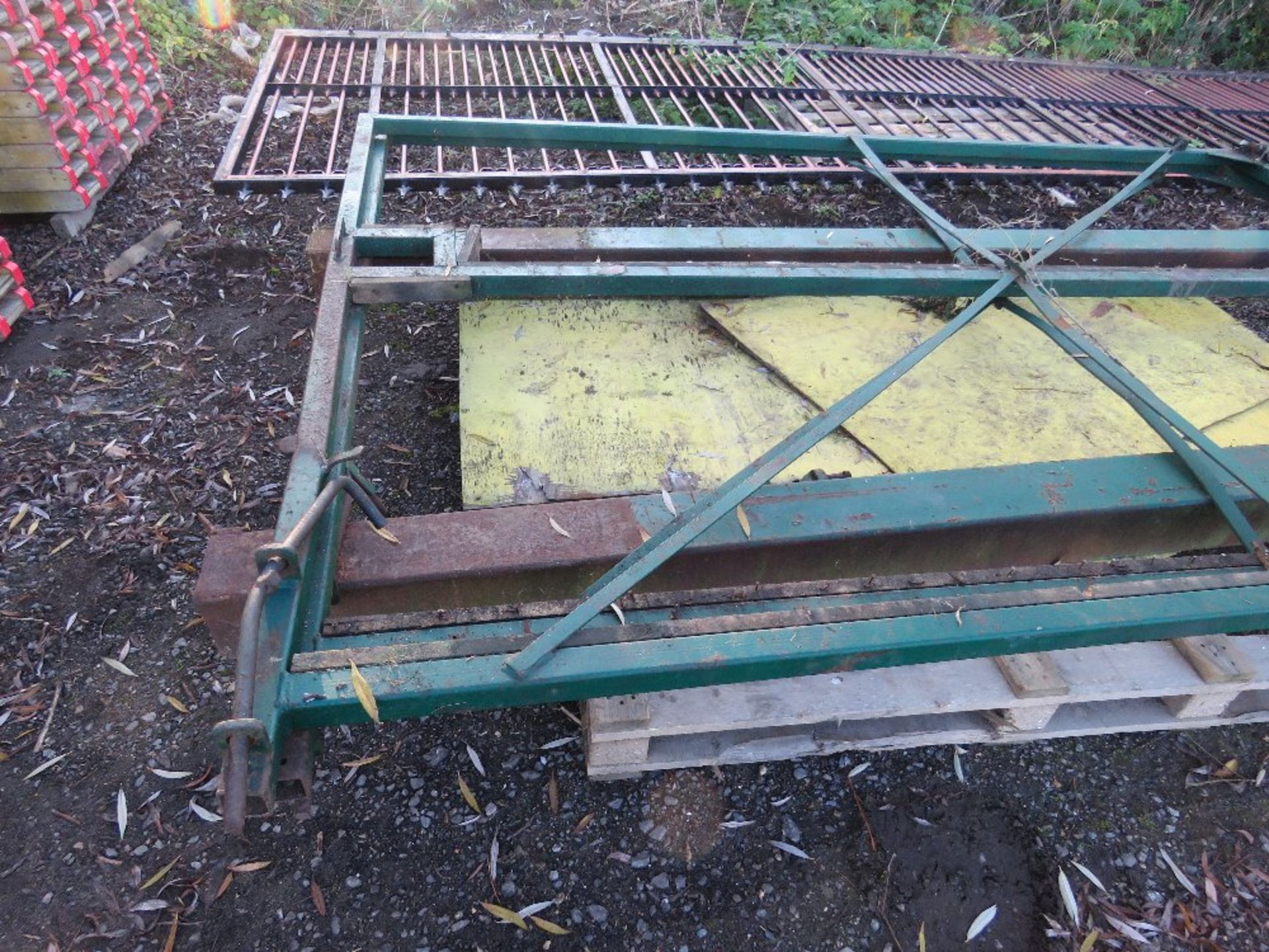 PAIR OF METAL GATE FRAMES, 2.35M HEIGHT X 2.3M WIDE EACH. - Image 2 of 4