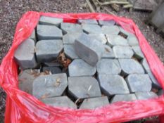 2 X PALLETS/STILLAGES OF BULL NOSED BLACK EDGING KERB BLOCKS. 328NO IN TOTAL APPROX. THIS LOT IS SOL