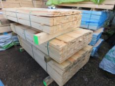 STACK OF 3 PACKS OF UNTREATED TIMBER VENETIAN FENCE CLADDING BOARDS. SIZE: 45 MM WIDTH X 16MM D