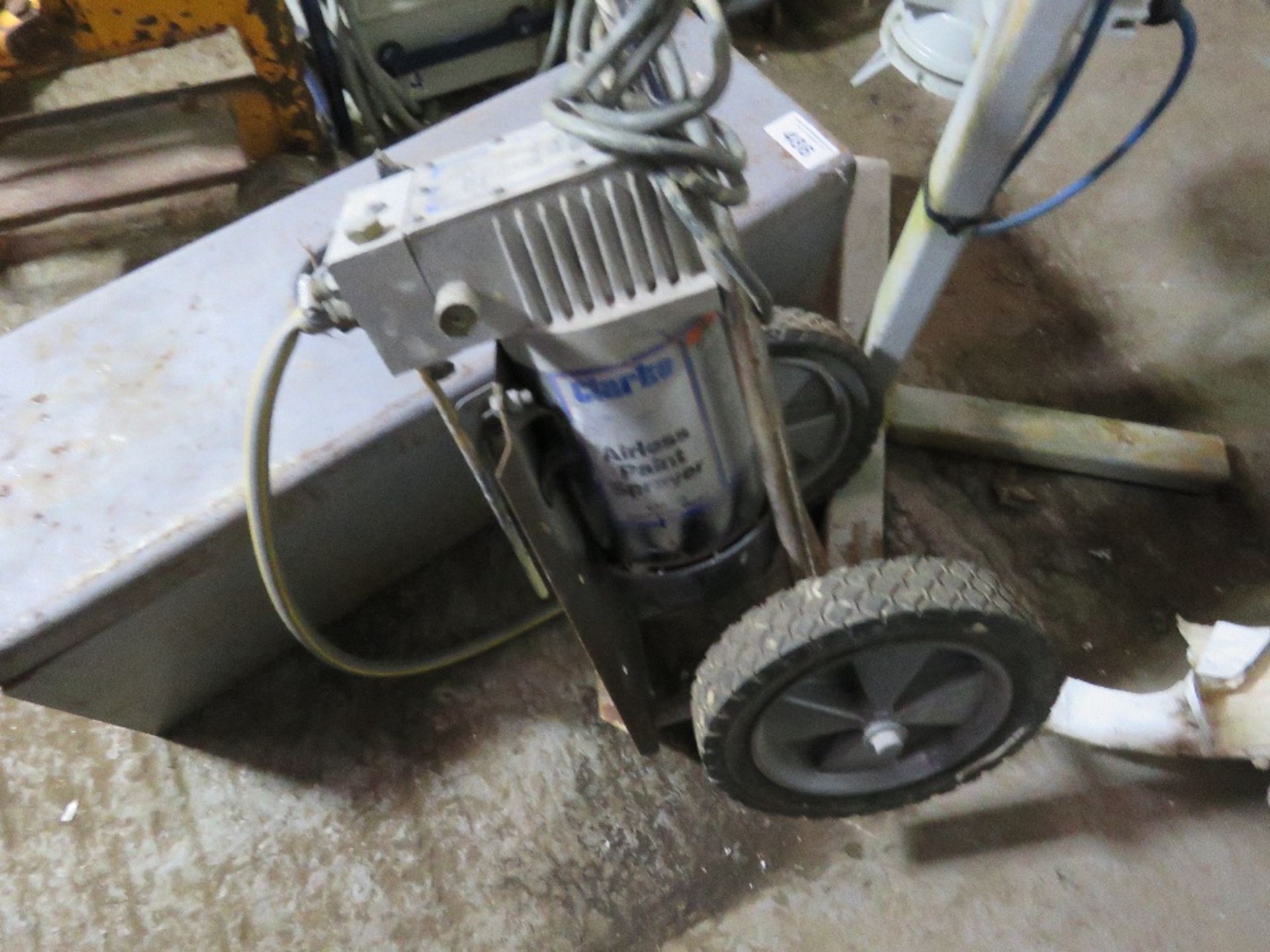 AIRLESS SPRAYER, 110VOLT POWERED. SOLD UNDER THE AUCTIONEERS MARGIN SCHEME THEREFORE NO VAT WILL BE - Image 2 of 2