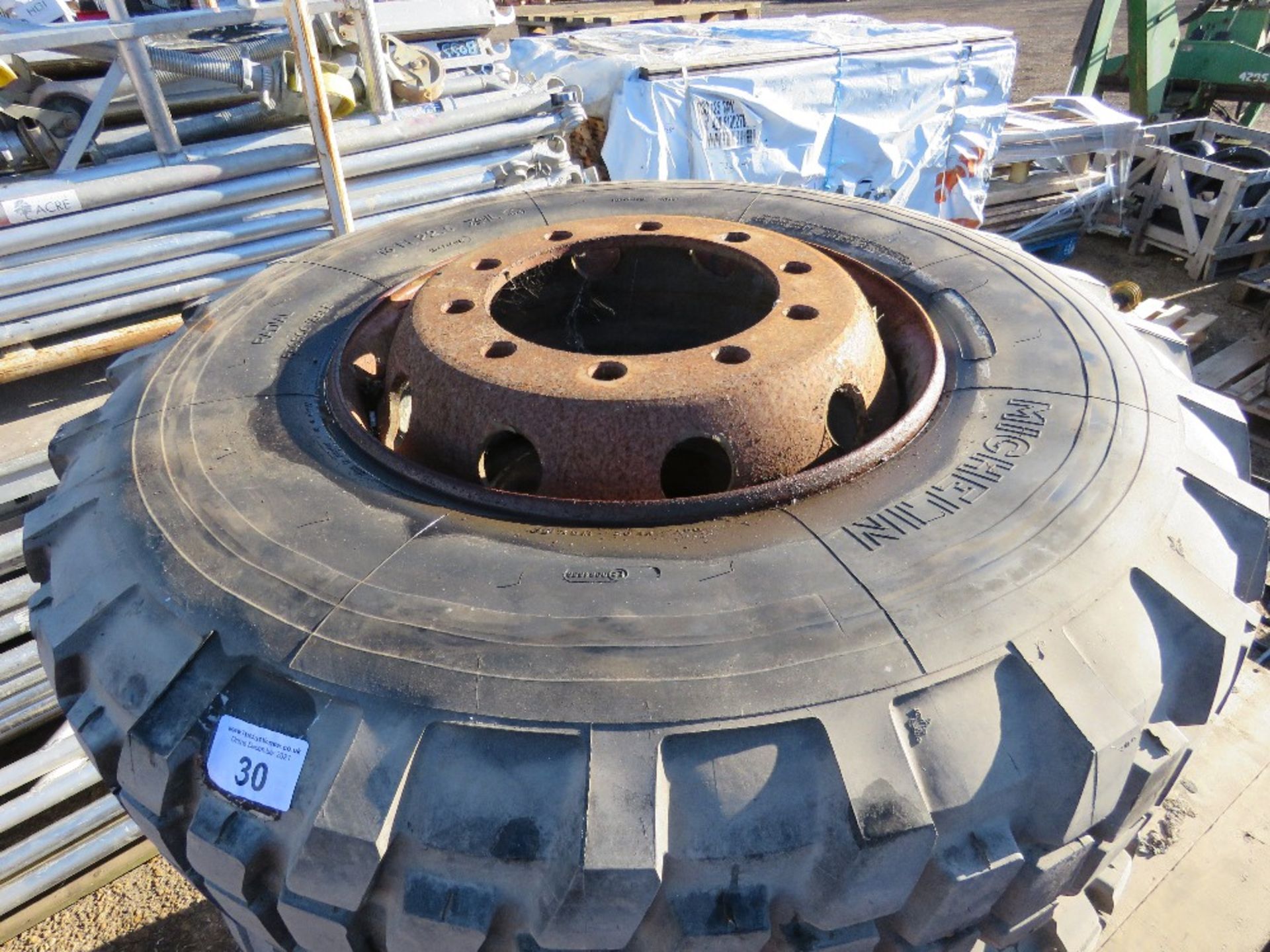 SET OF 4 X 10 STUD PLANT/TRUCK WHEELS 13R 22.5XL SIZE. THIS LOT IS SOLD UNDER THE AUCTIONEERS MARGIN - Image 2 of 2