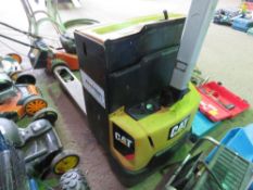 CATERPILLAR / CAT BATTERY OPERATED PALLET TRUCK WITH CHARGER. 1388 REC HOURS. WHEN TESTED WAS SEEN T