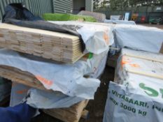 STACK CONTAINING 3 BUNDLES OF UNTREATED SHIPLAP TIMBER FENCE CLADDING BOARDS. SIZE: 1.75-2.1M LE