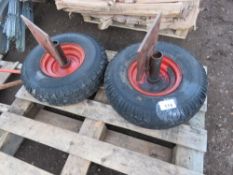 2 X TRAILER WHEELS ON AXLES WITH MOUNTING PLATES. THIS LOT IS SOLD UNDER THE AUCTIONEERS MARGIN SCHE