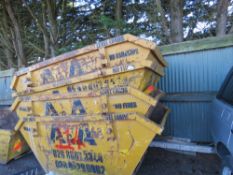 STACK OF 4 X CHAIN LIFT SKIPS, 4 YARD RATED.