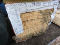 LARGE PACK OF FENCING TIMBER SLATS 1.7M LENGTH X 45MM WIDTH X 16MM DEPTH APPROX.