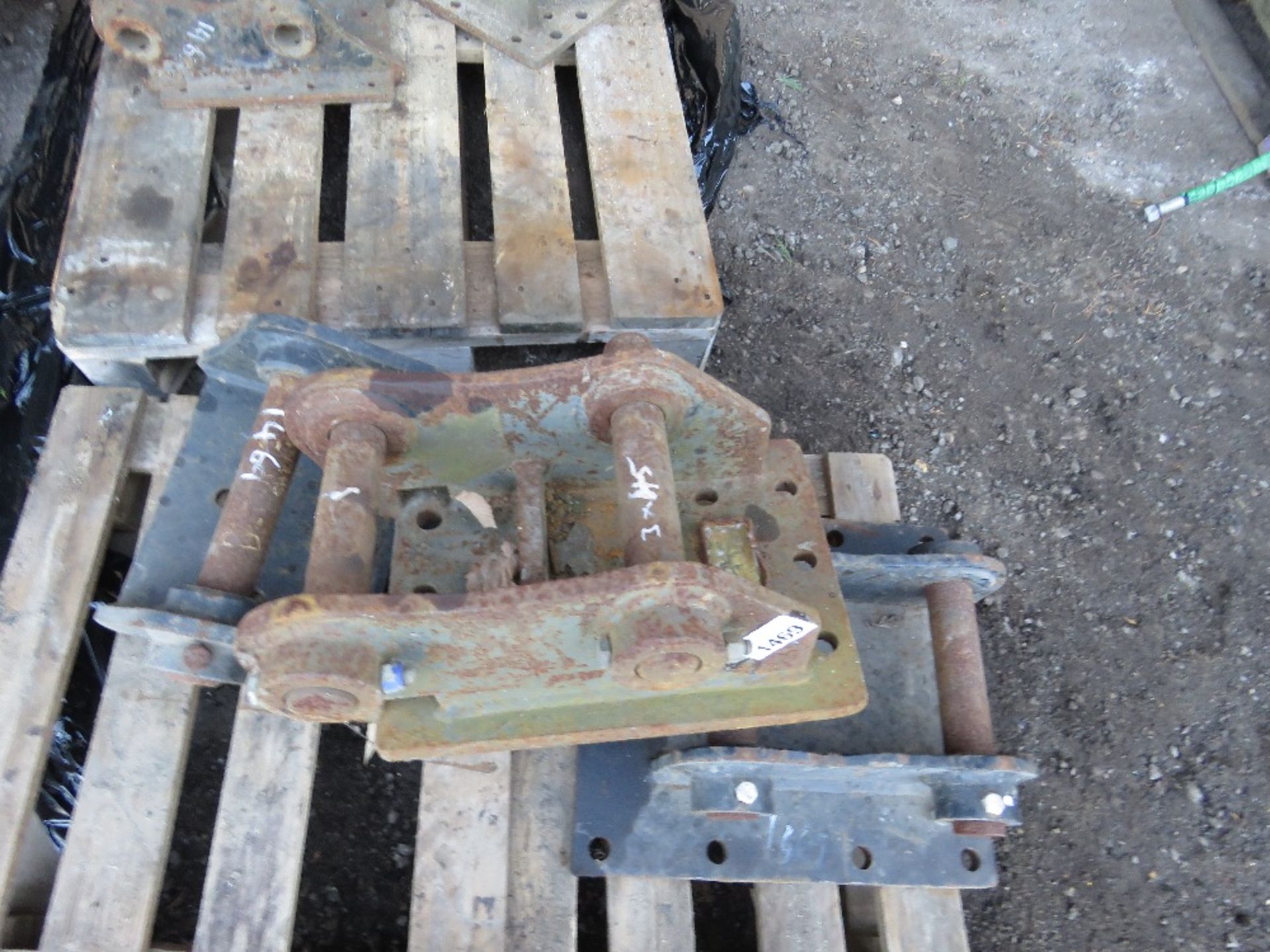 3 X ASSORTED EXCAVATOR BREAKER HEADS, 45MM PINS.