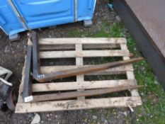 PAIR OF FORKLIFT TINES, 16" CARRIAGE. EX COMPANY LIQUIDATION.