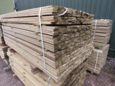 LARGE PACK OF PRESSURE TREATED VENTIAN STYLE TIMBER FENCE CLADDING BARS/SLATS. SIZE: 1.83M LENGTH