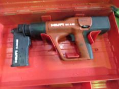 HILTI DXA40 NAIL GUN.