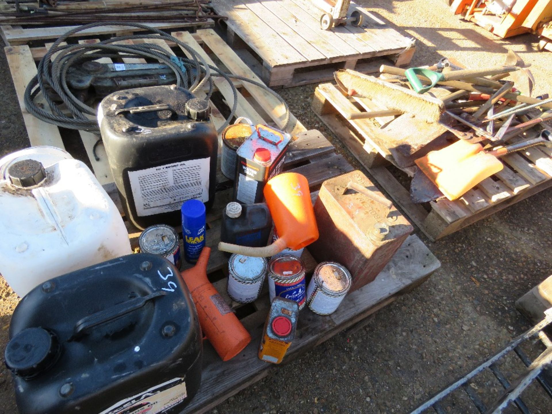 PALLET OF MIXED OILS, PAINTS ETC.THIS LOT IS SOLD UNDER THE AUCTIONEERS MARGIN SCHEME, THEREFORE NO - Image 2 of 3