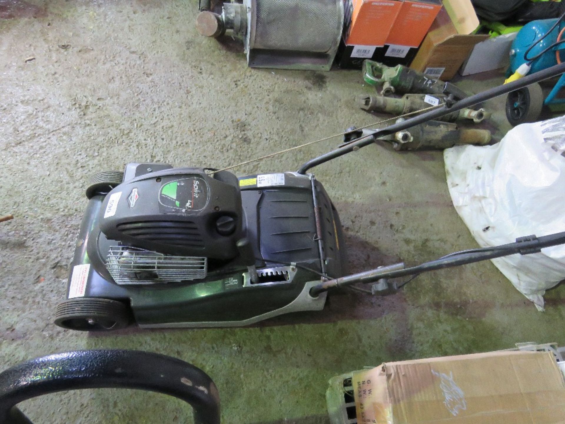 HAYTER SPIRIT 41 ROLLER MOWER, NO COLLECTOR. UNTESTED, CONDITION UNKNOWN. NO VAT ON HAMMER PRICE. - Image 3 of 3