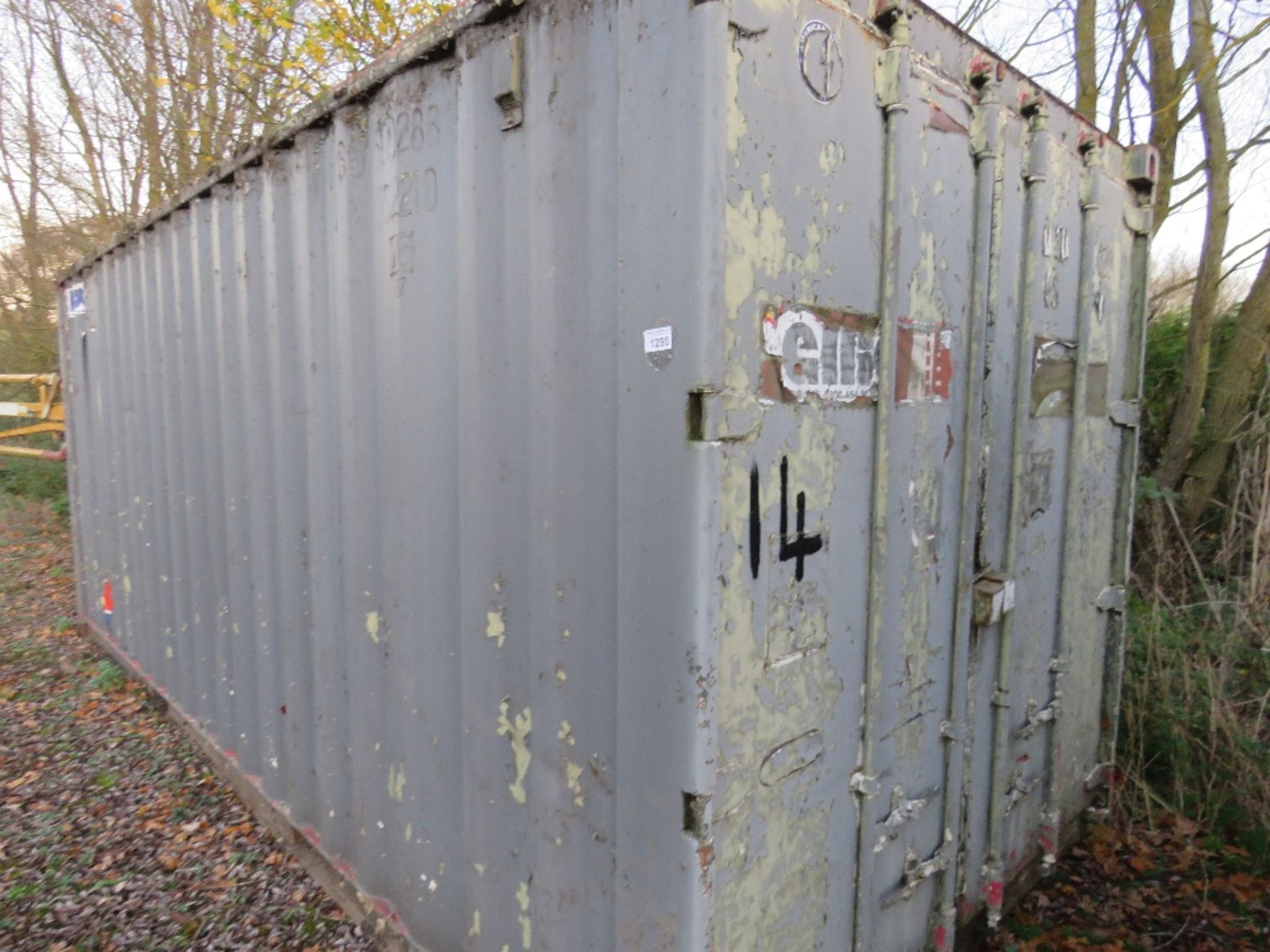 20FT LENGTH CONTAINER SECURITY STORE. THIS LOT IS SOLD UNDER THE AUCTIONEERS MARGIN SCHEME, THEREFOR