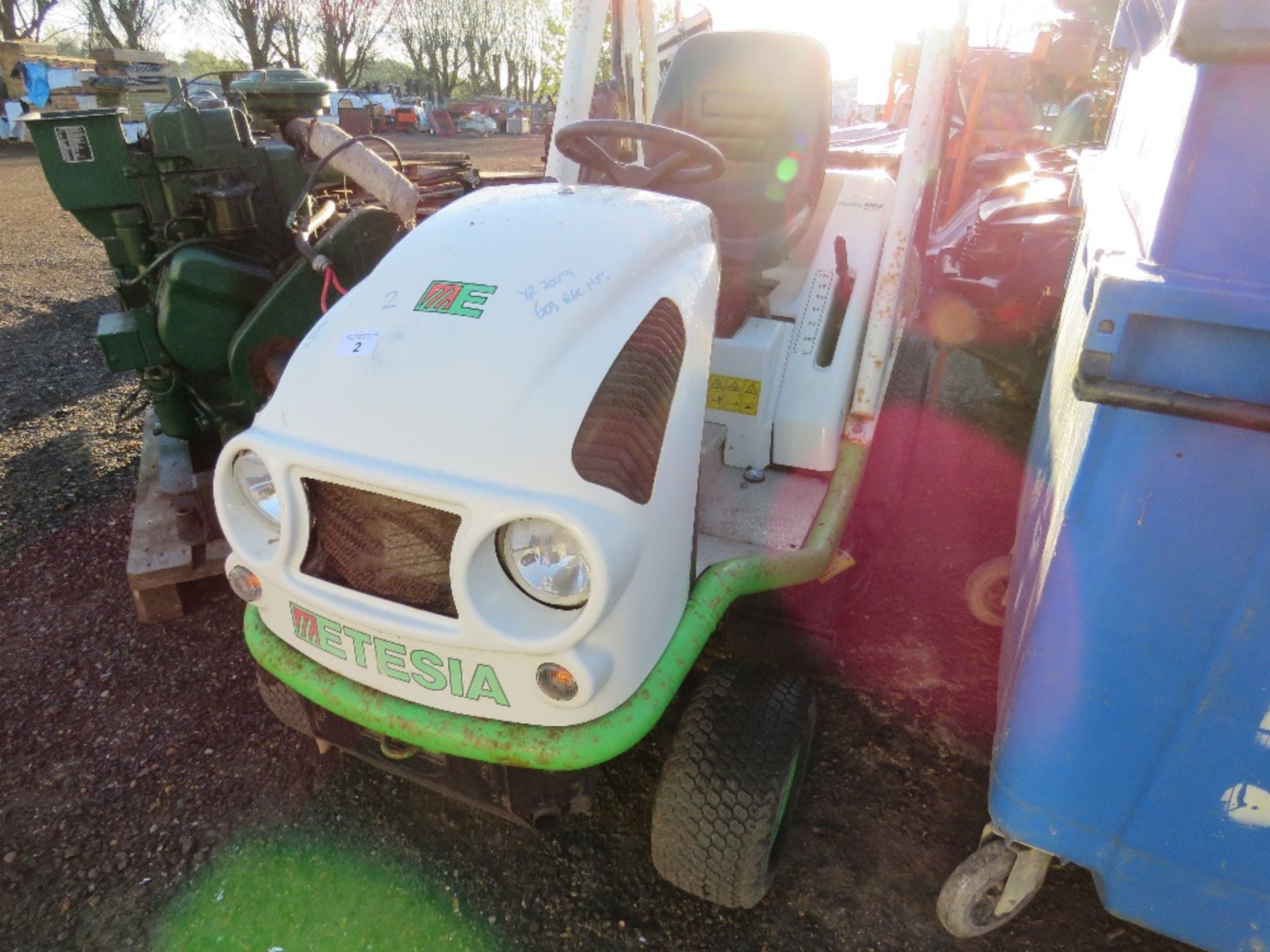 ETESIA BLHP RIDE ON HIGH DISCHARGE MOWER, DIESEL, YEAR 2007, 603 REC HRS. WHEN TESTED WAS SEEN TO RU - Image 2 of 5