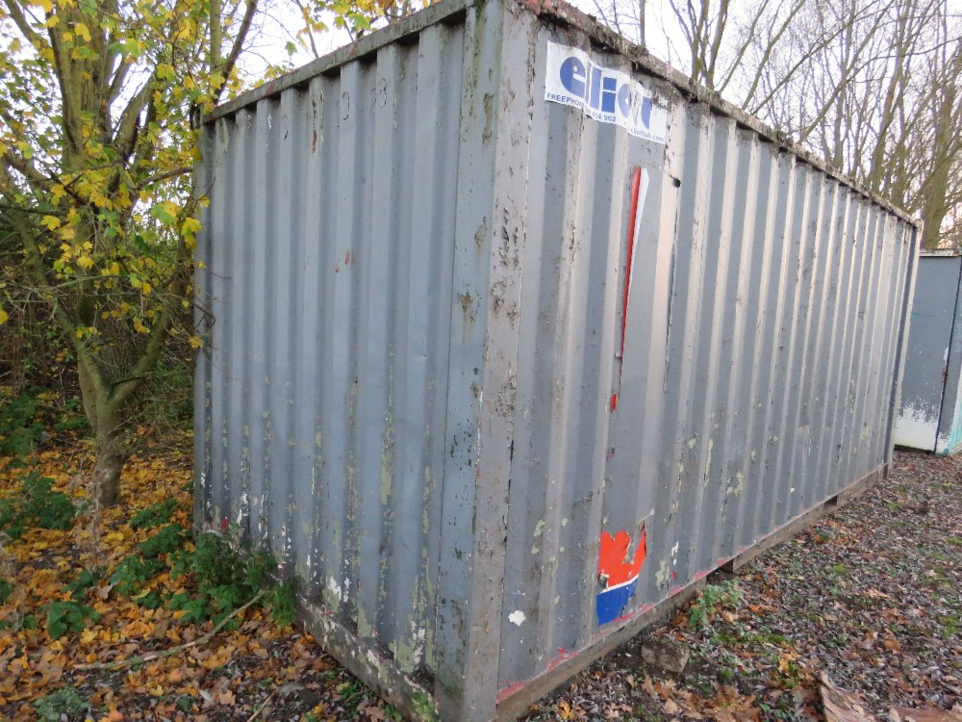 20FT LENGTH CONTAINER SECURITY STORE. THIS LOT IS SOLD UNDER THE AUCTIONEERS MARGIN SCHEME, THEREFOR - Image 6 of 6