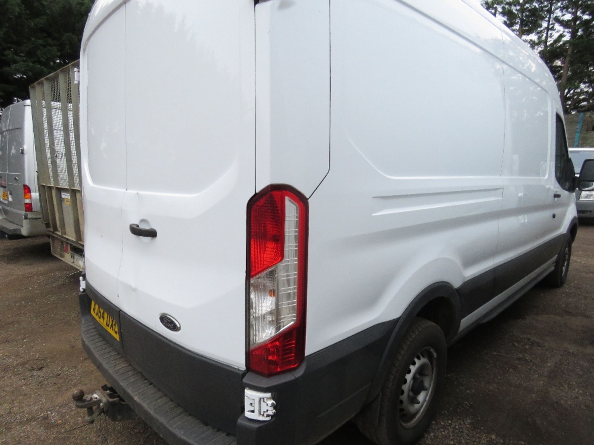 FORD TRANSIT 350 HIGH TOP LONG WHEEL BASE PANEL VAN REG:AJ64 DXC.EURO 5 EMMISSIONS. WITH V5. ONE OWN - Image 5 of 18