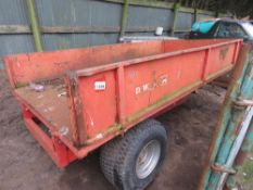 DW TOMLIN AGRICULTURAL TIPPING TRAILER, 10FT X 5FT APPROX. NO TAILBOARD. THIS LOT IS SOLD UNDER THE
