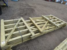 6 X ASSORTED WOODEN FIELD GATES: 3@0.9M, 2@3M, 1@1.8M APPROX.