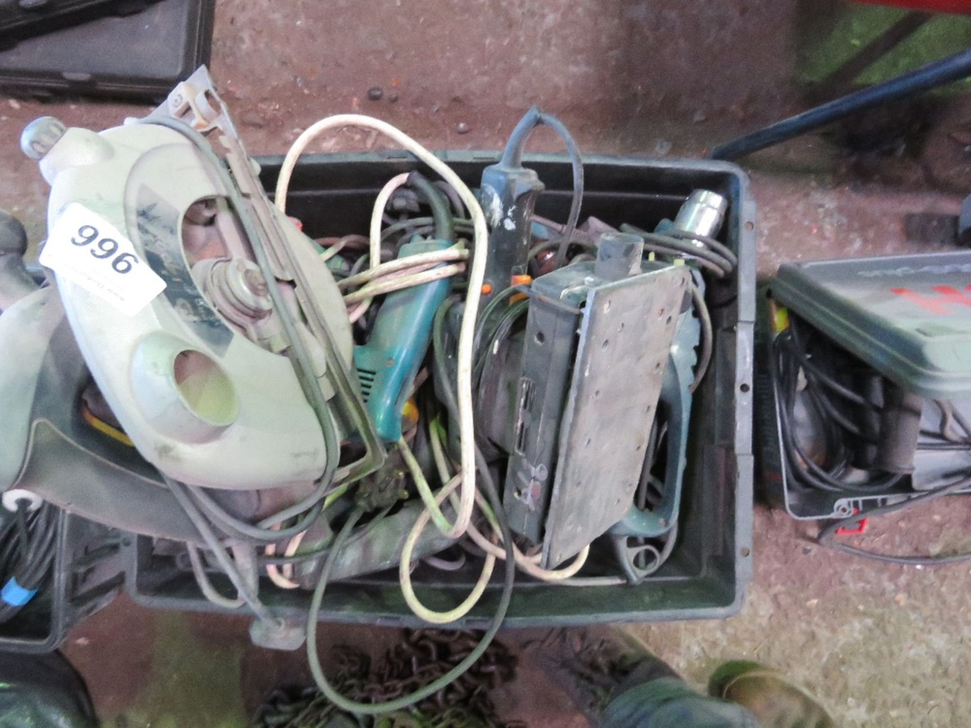 BOX OF ASSORTED POWER TOOLS. THIS LOT IS SOLD UNDER THE AUCTIONEERS MARGIN SCHEME, THEREFORE NO VAT - Image 4 of 4