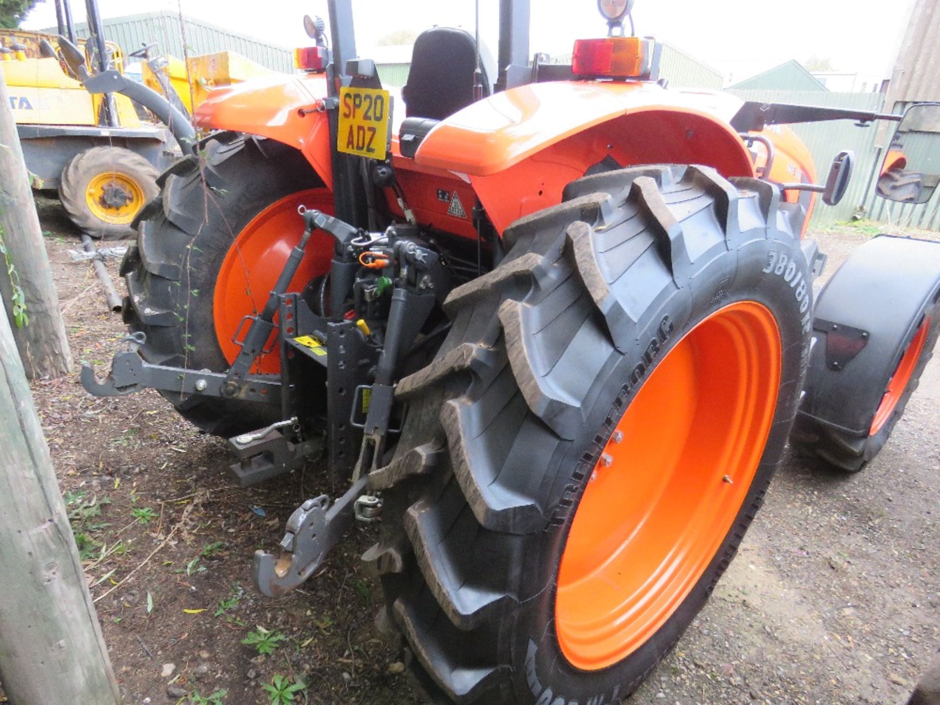 KUBOTA M5111 AGRICULTURAL 4WD TRACTOR, 113 HP, REG:SP20 ADZ, 170 REC HOURS. SN:KBTMGEDRJH8054229. RO - Image 7 of 9