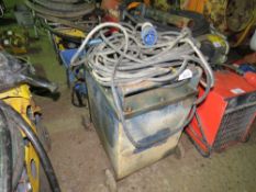 OIL FILLED ARC WELDER, 240VOLT POWERED.