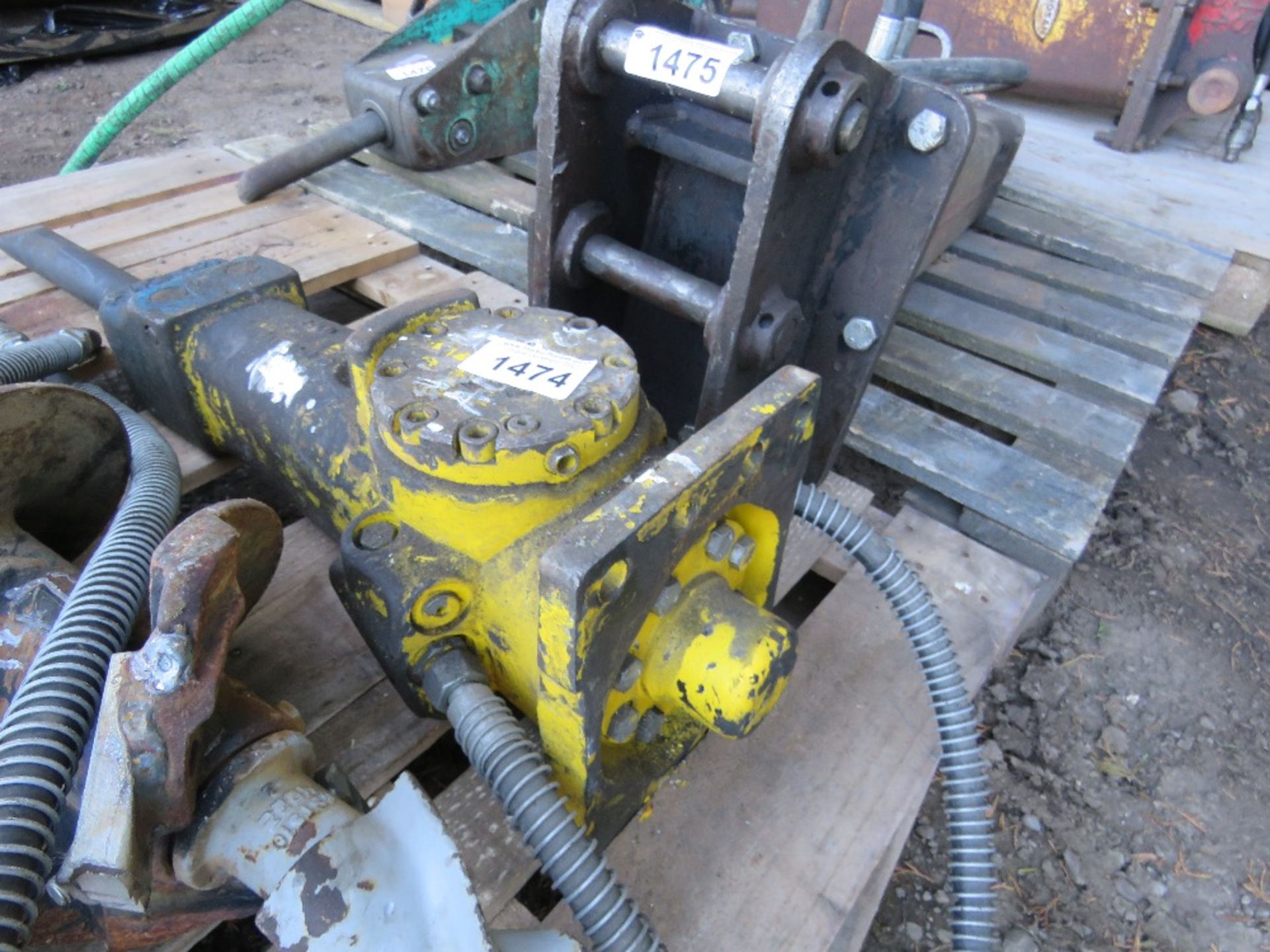 ATLAS COPCO HYDRAULIC EXCAVATOR BREAKER FOR 1.5TONNE MACHINE, NO HEADSTOCK.