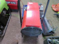 SEALEY 3 PHASE POWERED BLOWER HEATER. THIS LOT IS SOLD UNDER THE AUCTIONEERS MARGIN SCHEME, THEREFOR