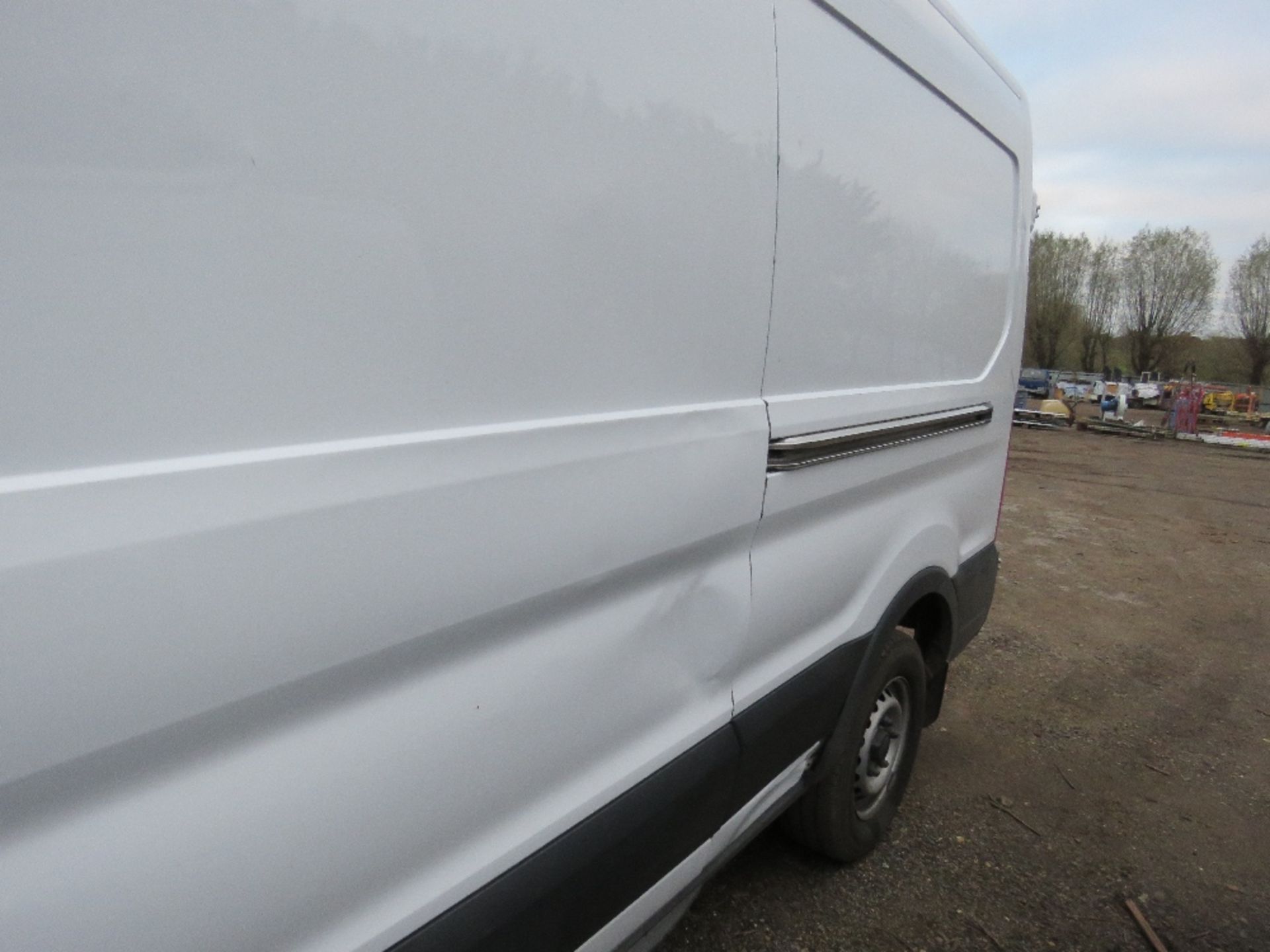 FORD TRANSIT 350 HIGH TOP LONG WHEEL BASE PANEL VAN REG:AJ64 DXC.EURO 5 EMMISSIONS. WITH V5. ONE OWN - Image 3 of 18