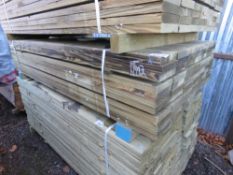 PACK OF 77NO PRESSURE TREATED THICK FENCE CLADDING TIMBER BOARDS. SIZE: 1.83M LENGTH X 140MM WIDTH X