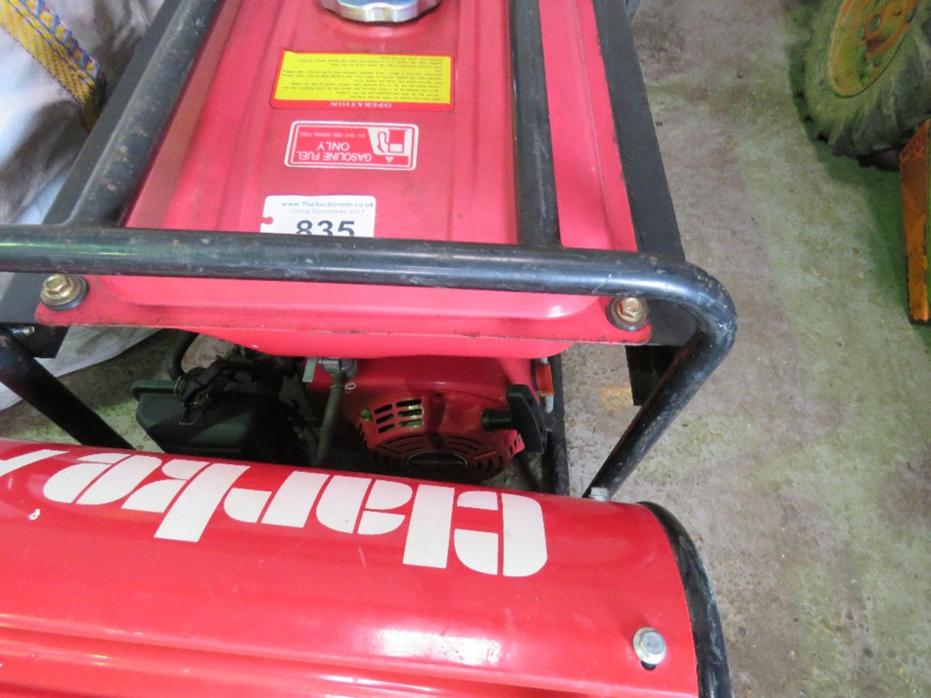 PETROL ENGINED GENERATOR SET. SOLD UNDER THE AUCTIONEERS MARGIN SCHEME THEREFORE NO VAT WILL BE CHAR - Image 2 of 3