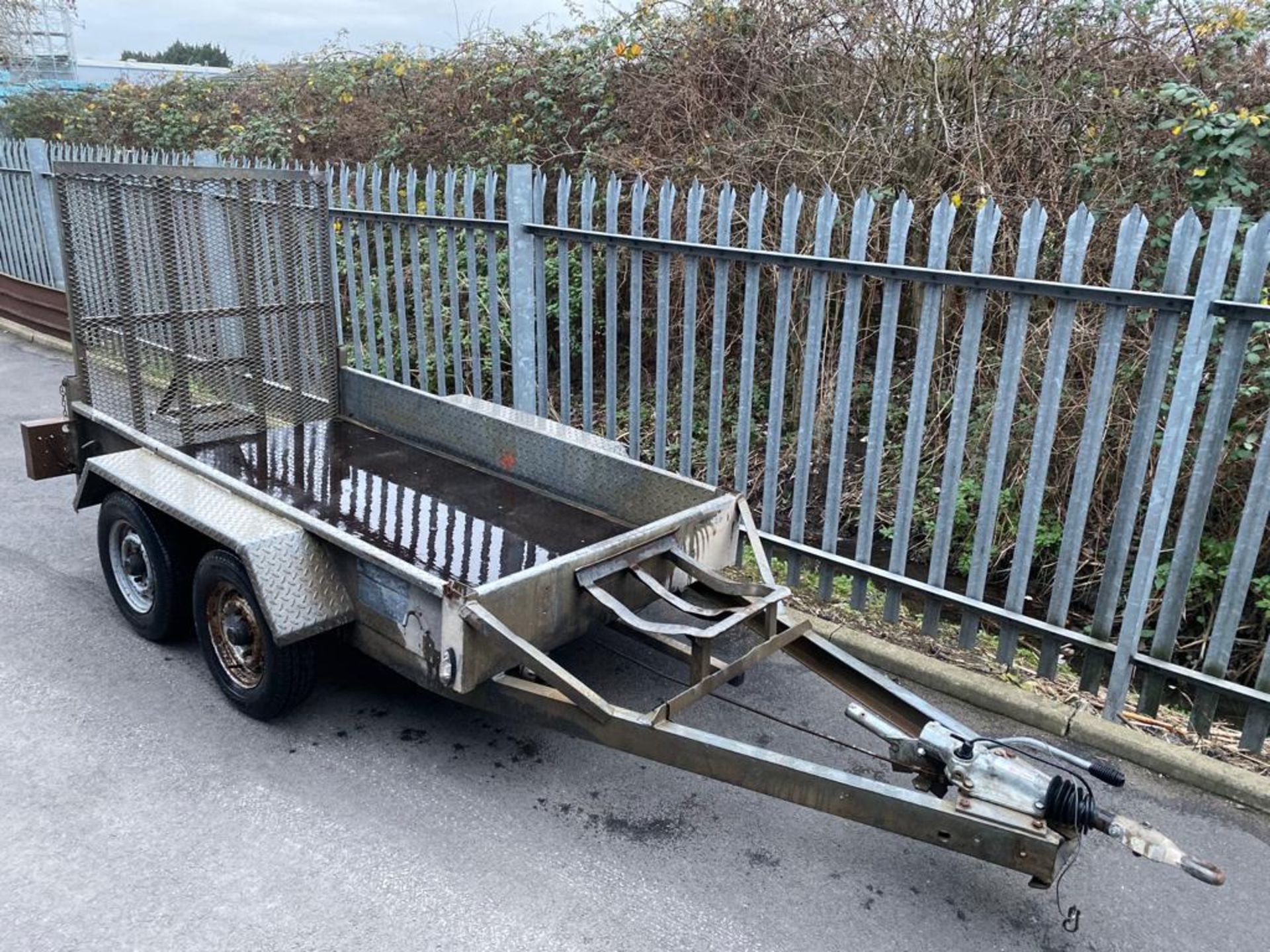 INDESPENSION TYPE TWIN AXLED MINI EXCAVATOR TRAILER, 8FT X 4FT APPROX. - Image 8 of 11