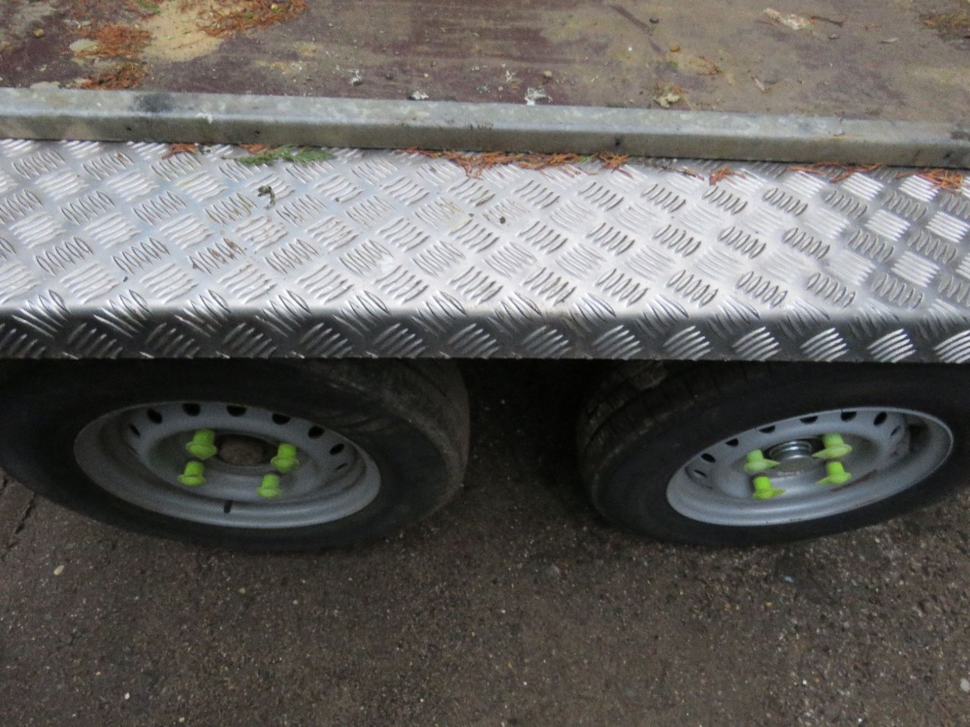 INDESPENSION 8FT X 4FT MINI EXCAVATOR TRAILER WITH DROP REAR RAMP. RING HITCH FITTED. - Image 4 of 7