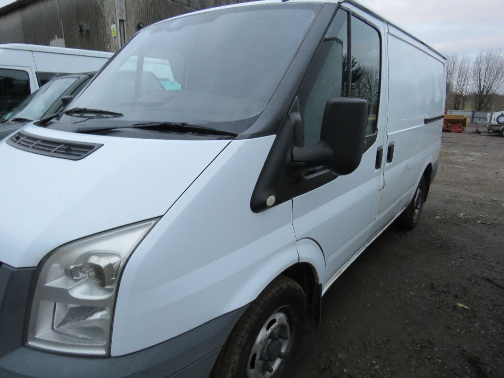 FORD TRANSIT 85 T260M FWD PANEL VAN REG:KR58 ZHZ. 150,769 REC HRS. DIRECT FROM LOCAL COMPANY SELLING - Image 3 of 15
